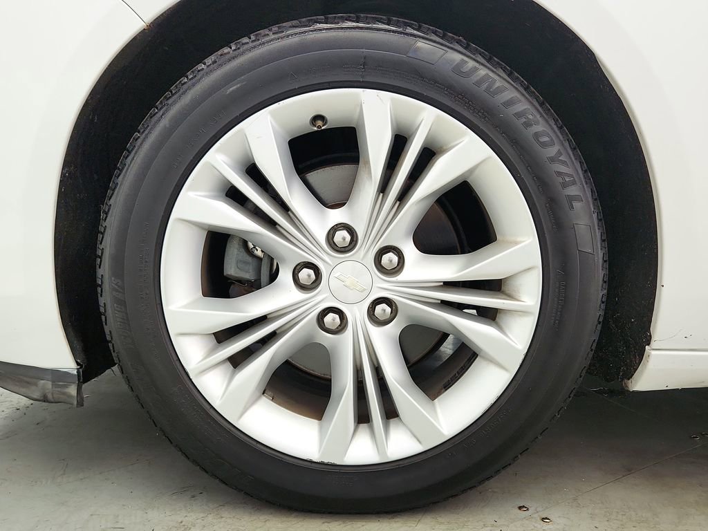 Used 2014 Chevrolet Impala LT w/ Premium Seating Package FWD image 28