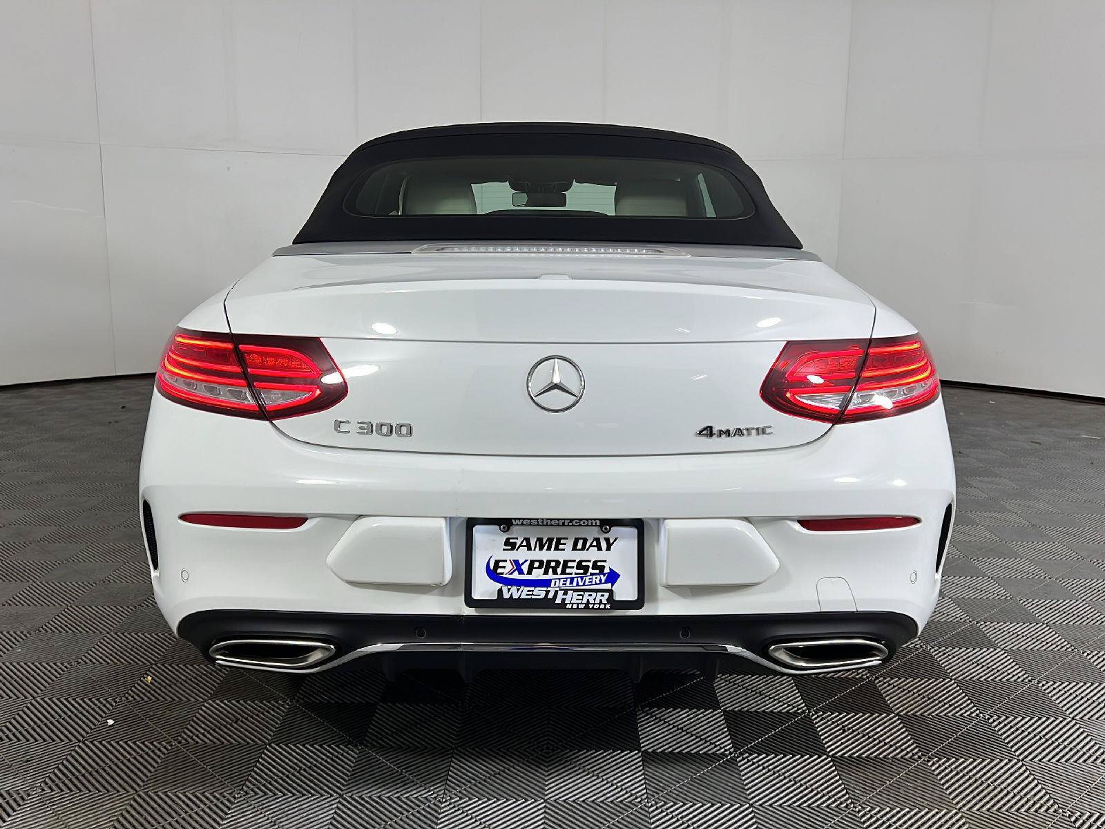 Used 2020 Mercedes-Benz C 300 4MATIC Cabriolet image 6