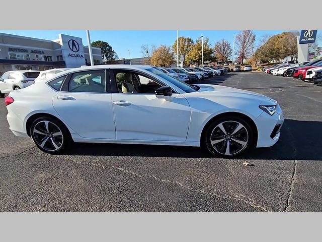 Certified 2025 Acura TLX w/ Technology Package image 40