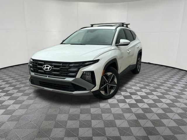 Certified 2025 Hyundai Tucson SEL AWD/4WD image 7