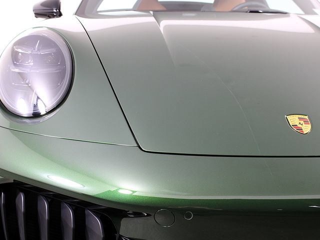 Certified 2026 Porsche 911 Targa 4 GTS AWD/4WD image 11