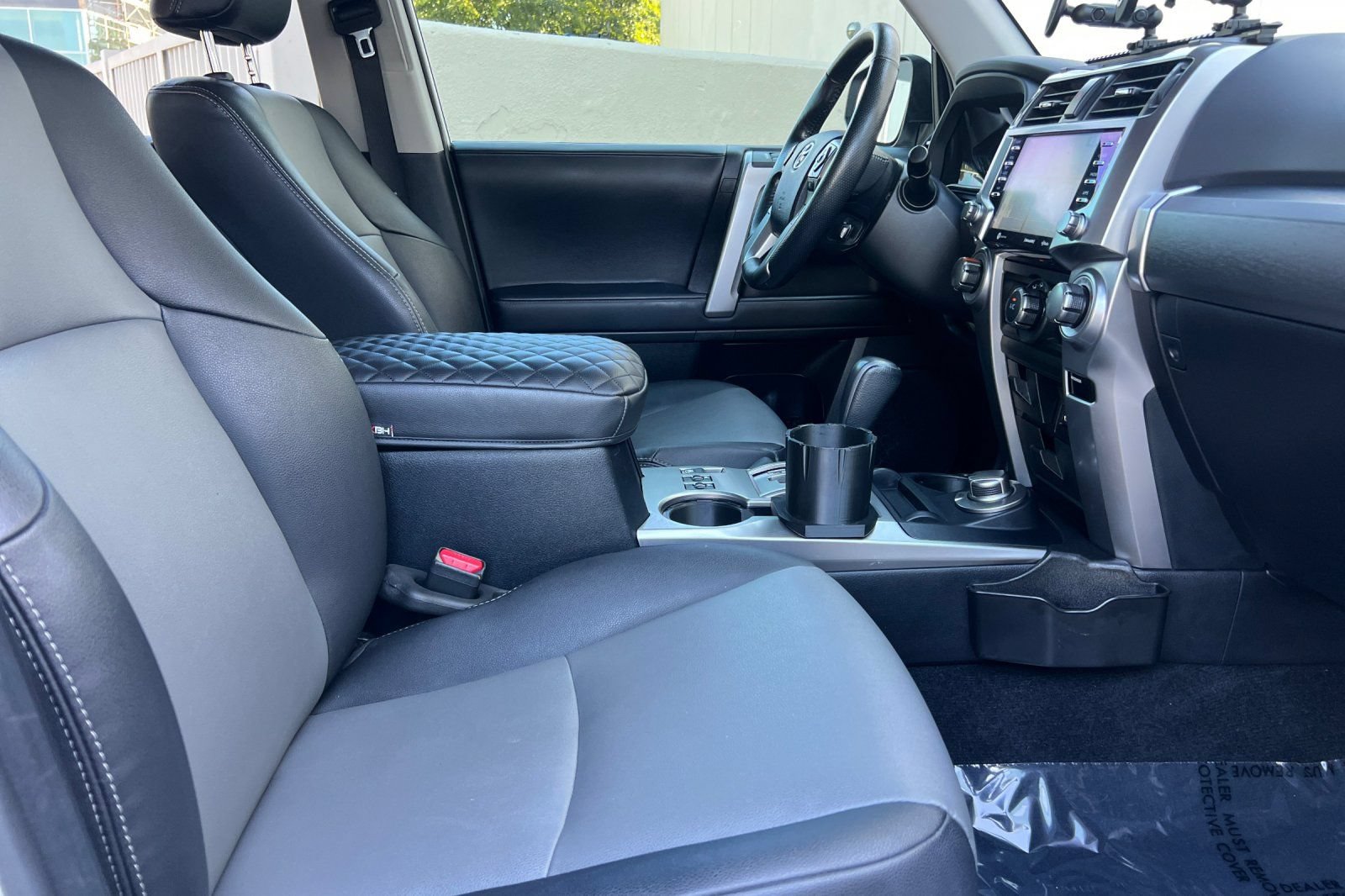 Used 2023 Toyota 4Runner SR5 Premium w/ Moonroof Package AWD/4WD image 16
