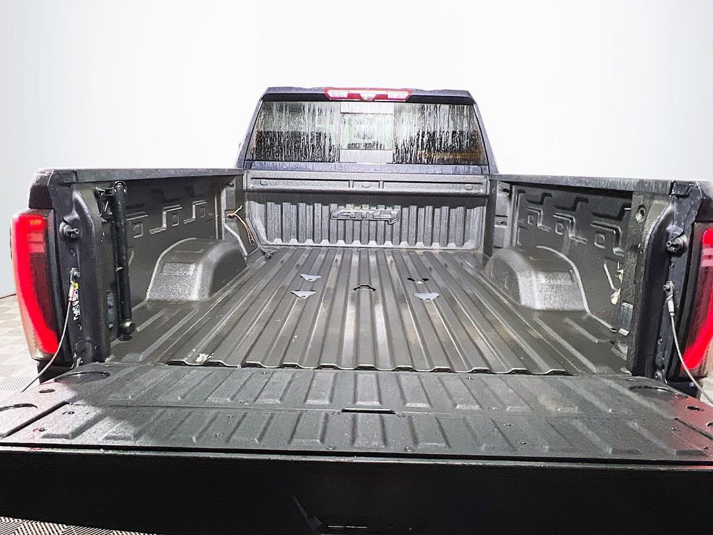 Used 2024 GMC Sierra 3500 AT4 w/ AT4 Premium Plus Package image 21