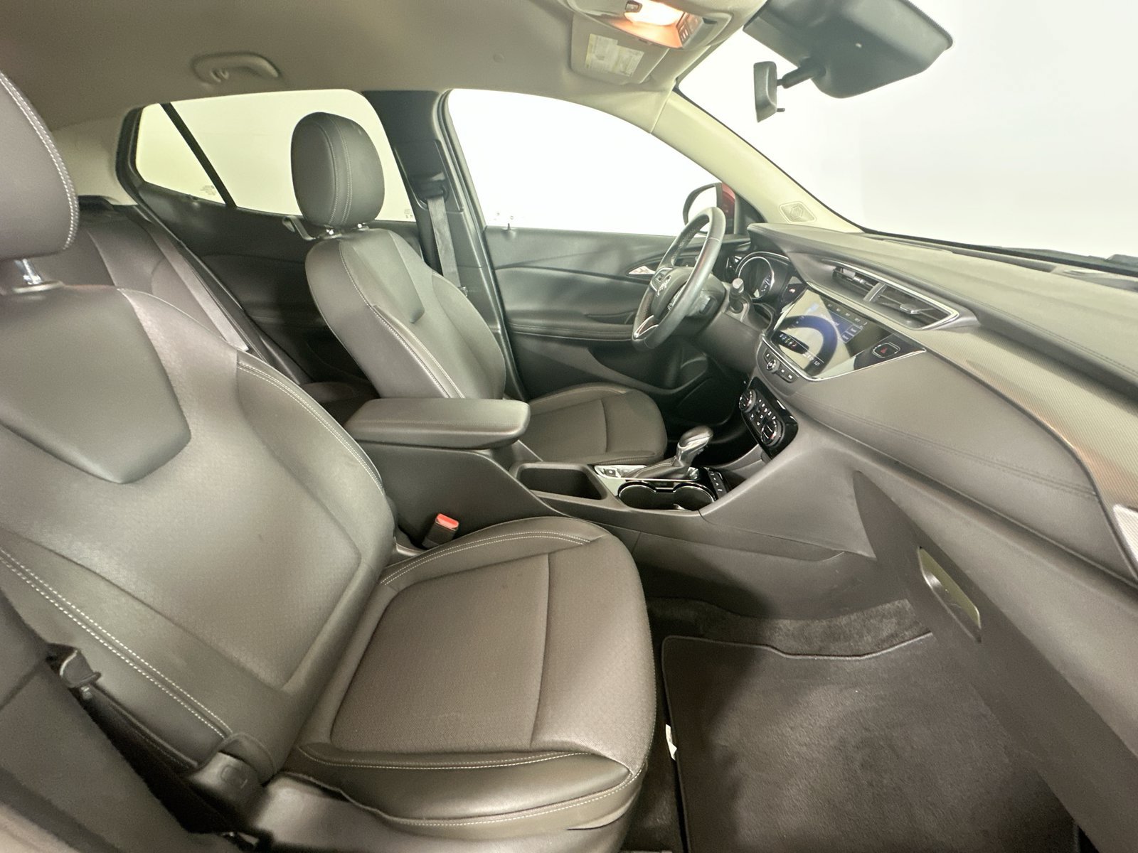 Used 2023 Buick Encore GX Select AWD/4WD image 44