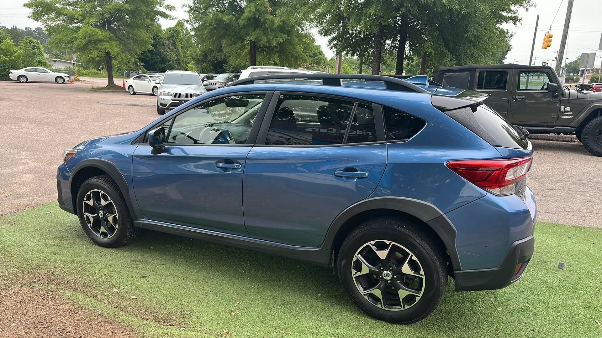 Used 2018 Subaru Crosstrek 2.0i Premium AWD/4WD image 5