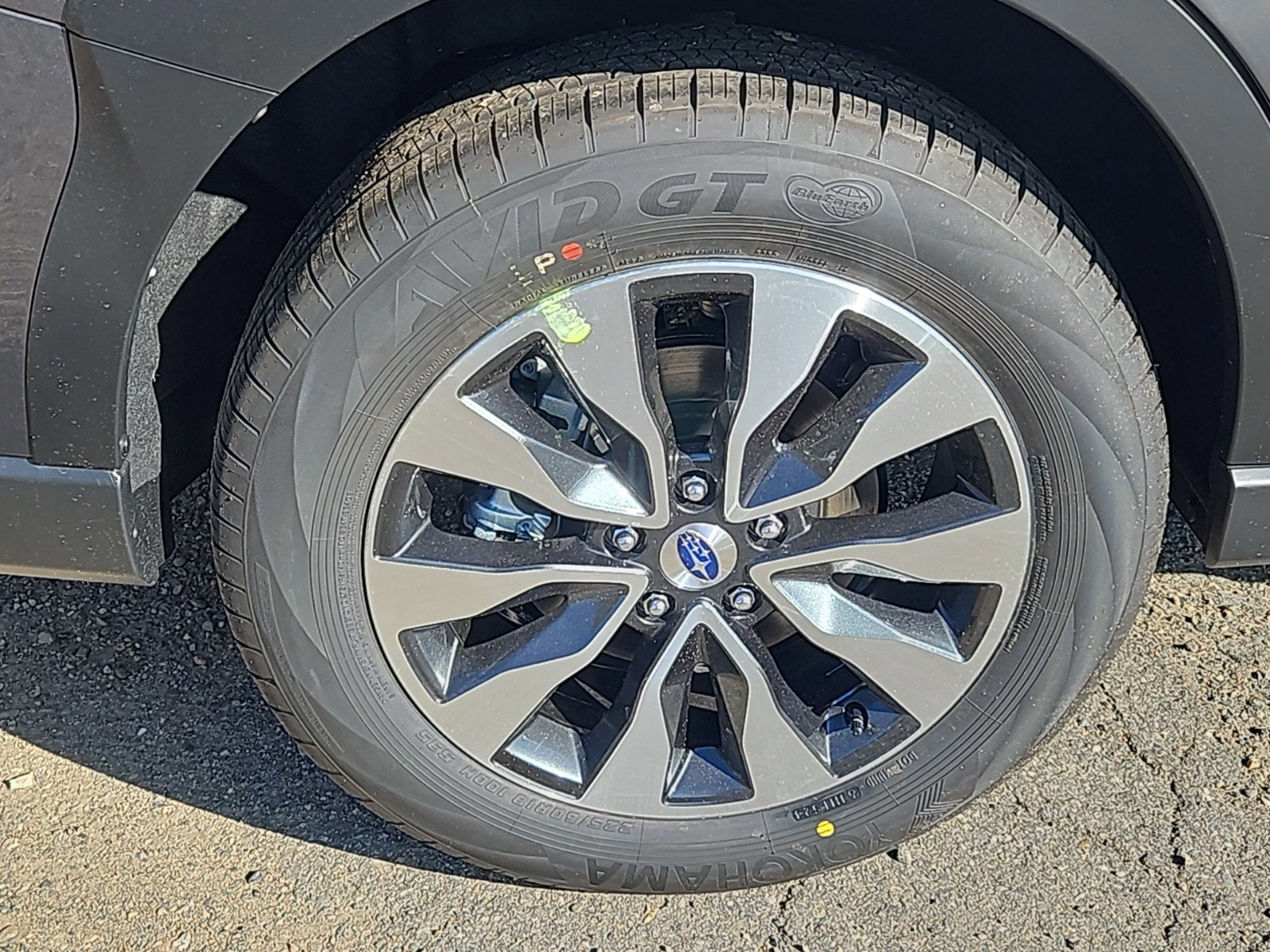 New 2025 Subaru Outback Limited image 3
