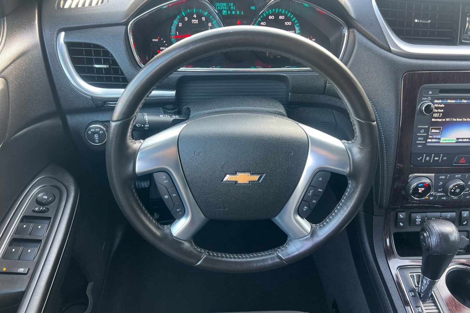 Used 2017 Chevrolet Traverse LT image 14