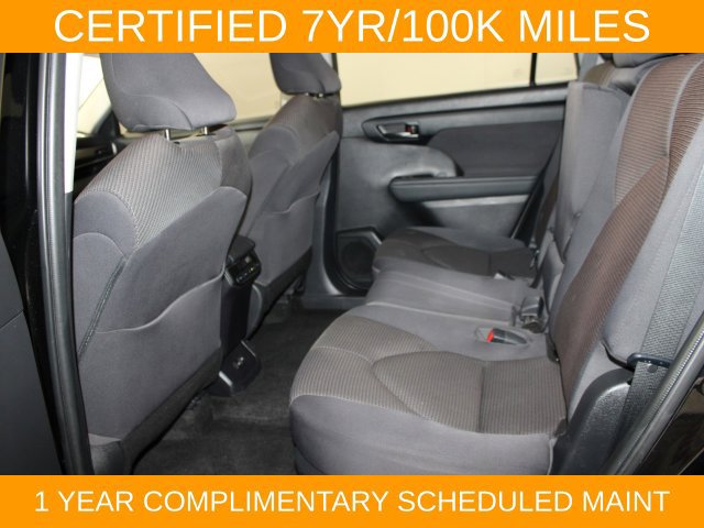 Used 2023 Toyota Highlander L AWD/4WD image 13