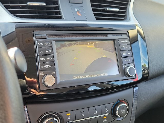 Used 2016 Nissan Sentra SR w/ SR Premium Package FWD image 31