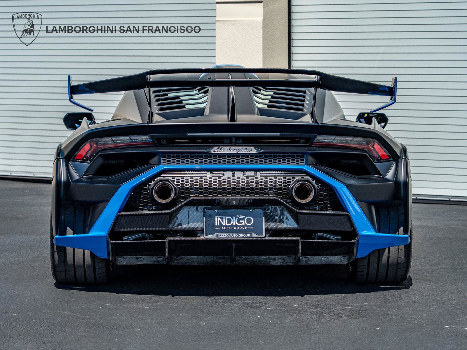 Used 2024 Lamborghini Huracan STO RWD image 7