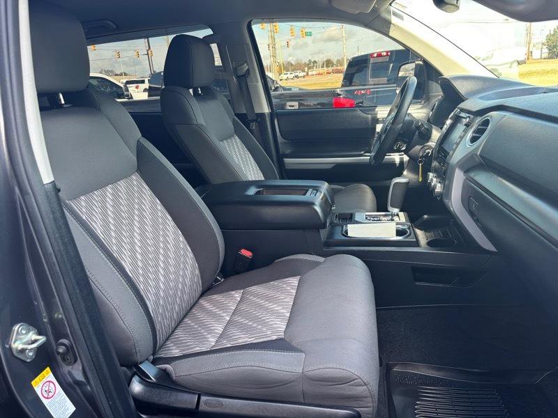 Used 2020 Toyota Tundra SR5 w/ SR5 Upgrade Package image 15