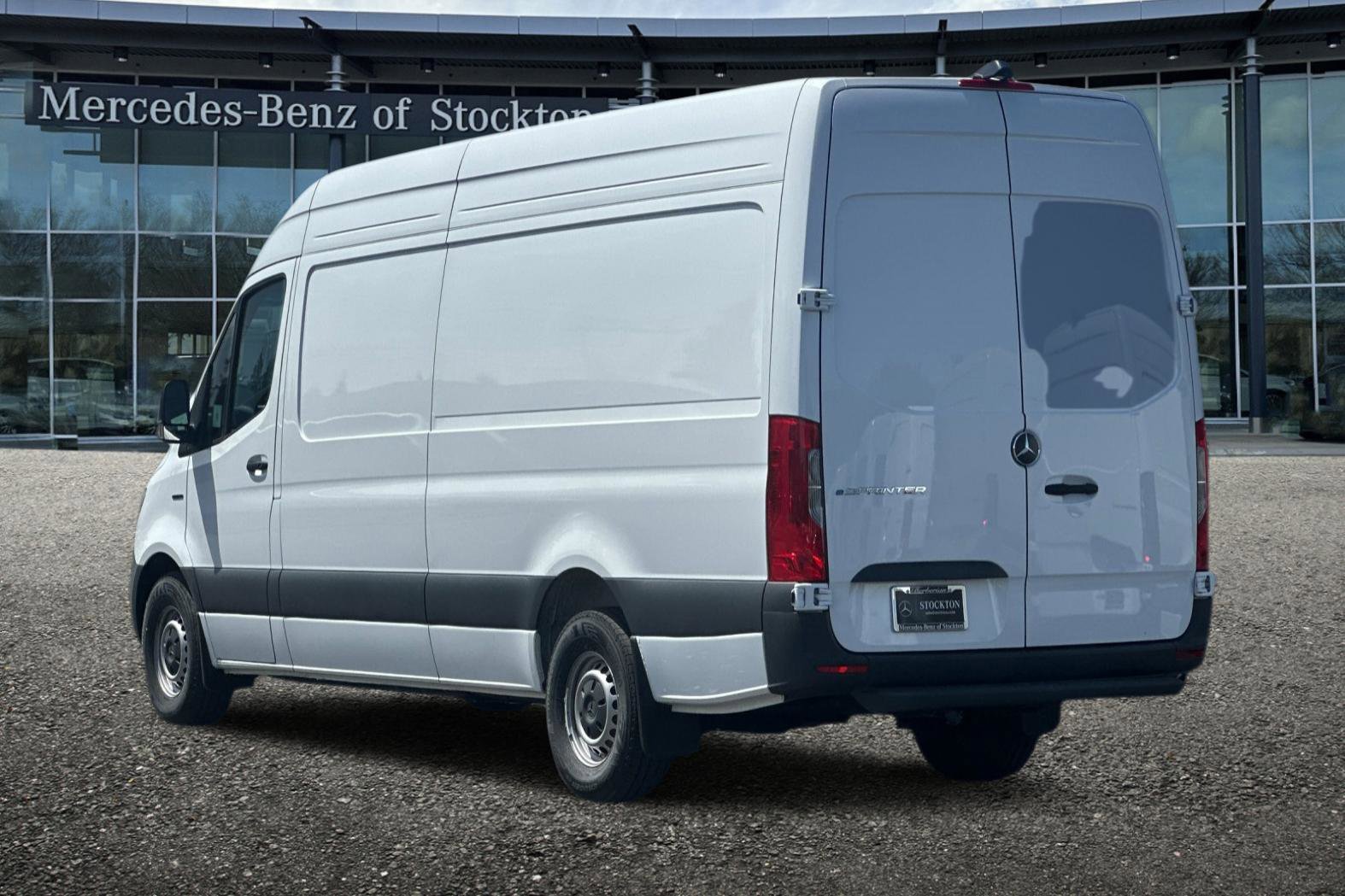 New 2024 Mercedes-Benz eSprinter 170 Cargo image 6