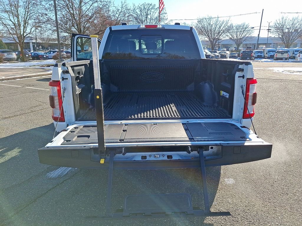 Used 2023 Ford F150 Limited image 31