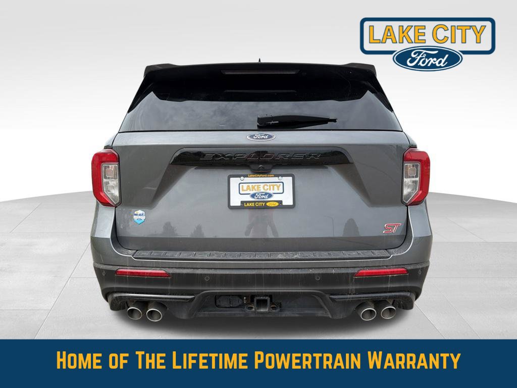 Used 2024 Ford Explorer ST w/ Technology Package AWD/4WD image 4