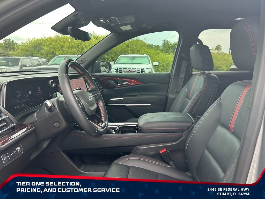 Used 2024 Chevrolet Traverse RS AWD/4WD image 11