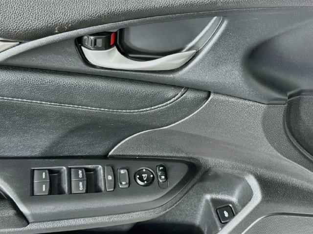 Used 2017 Honda Civic EX-L image 21