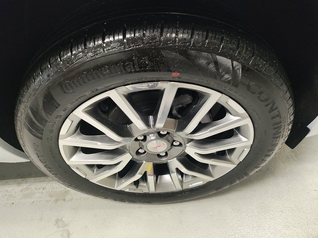 New 2026 GMC Terrain Denali image 4