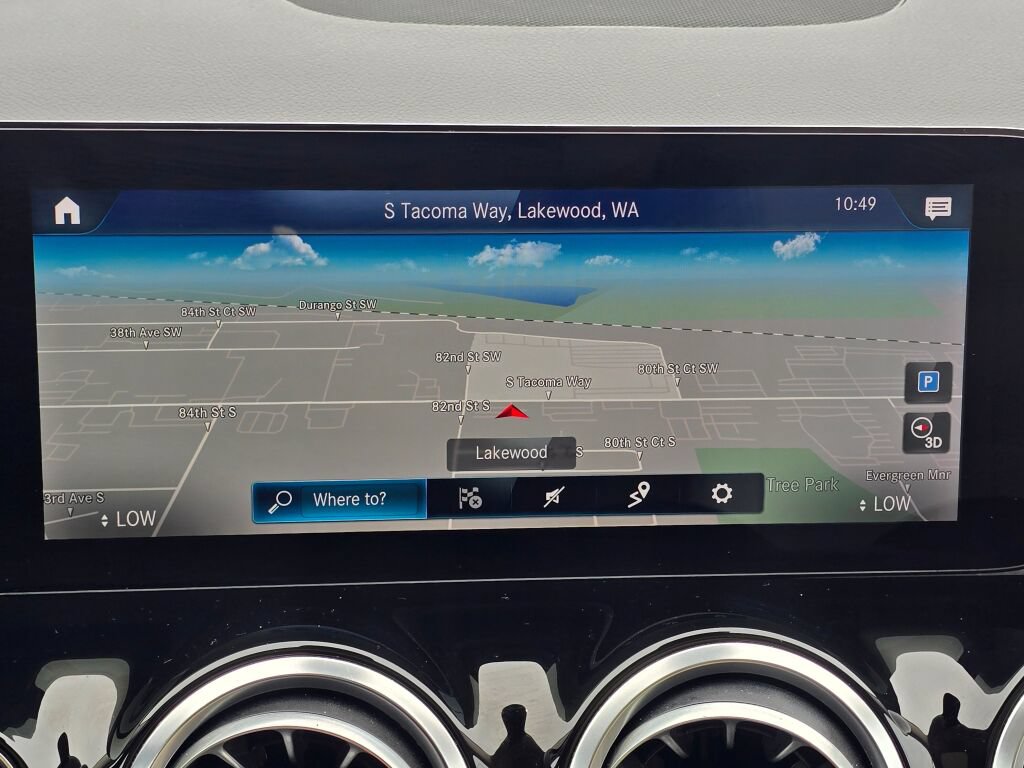Used 2022 Mercedes-Benz GLA 250 4MATIC image 32