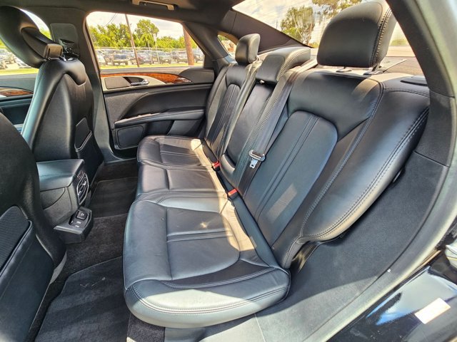 Used 2017 Lincoln MKZ Reserve w/ Climate Package FWD image 16