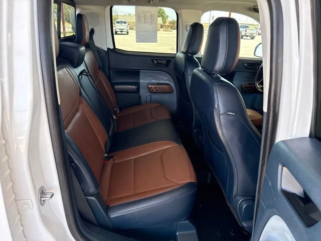 Used 2022 Ford Maverick Lariat w/ Lariat Luxury Package FWD image 11