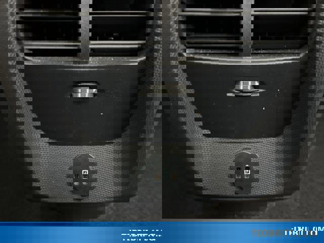 Certified 2025 Ford Mustang Mach-E GT image 17