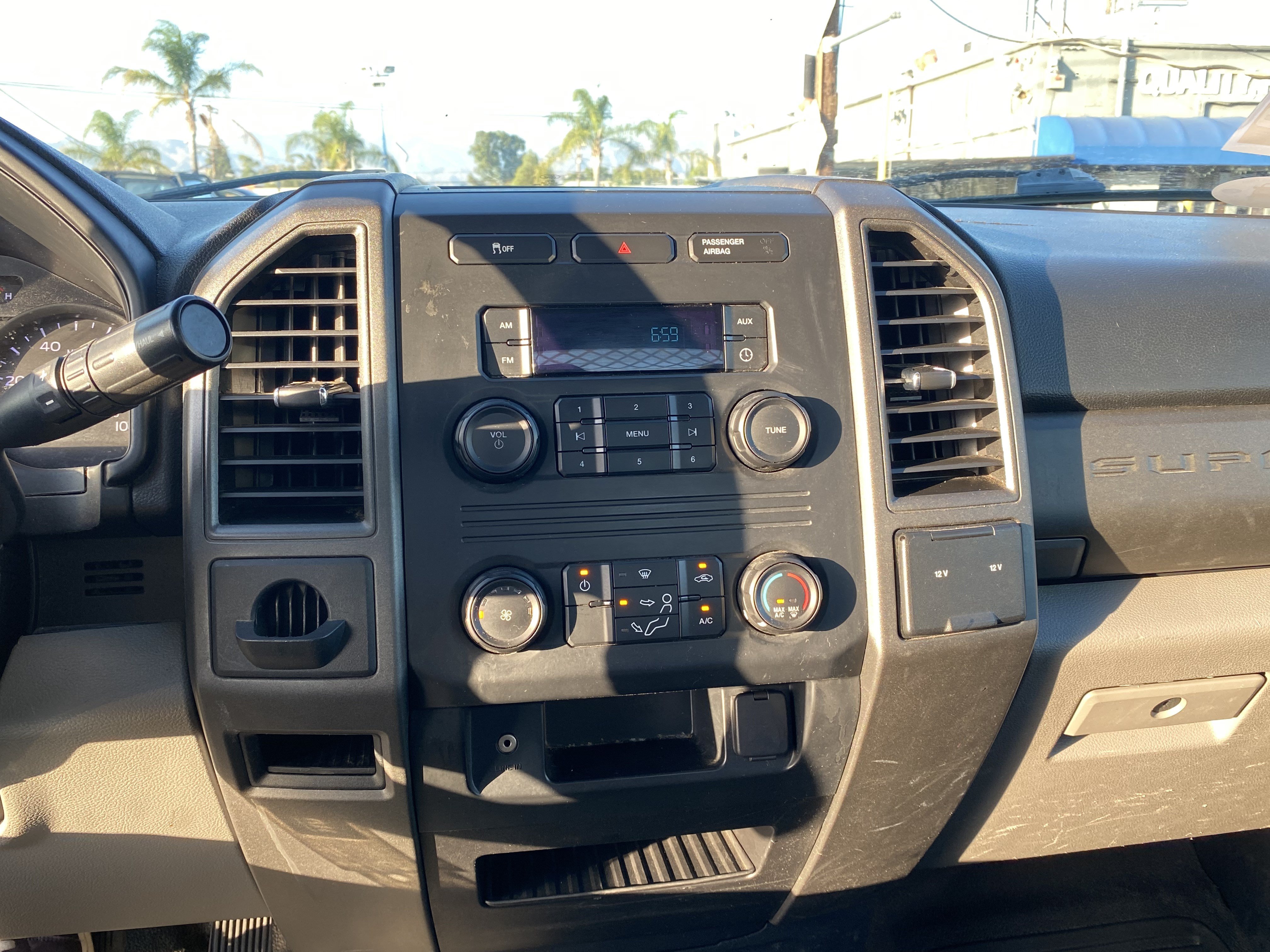 Used 2019 Ford F250 2WD Regular Cab Super Duty image 16