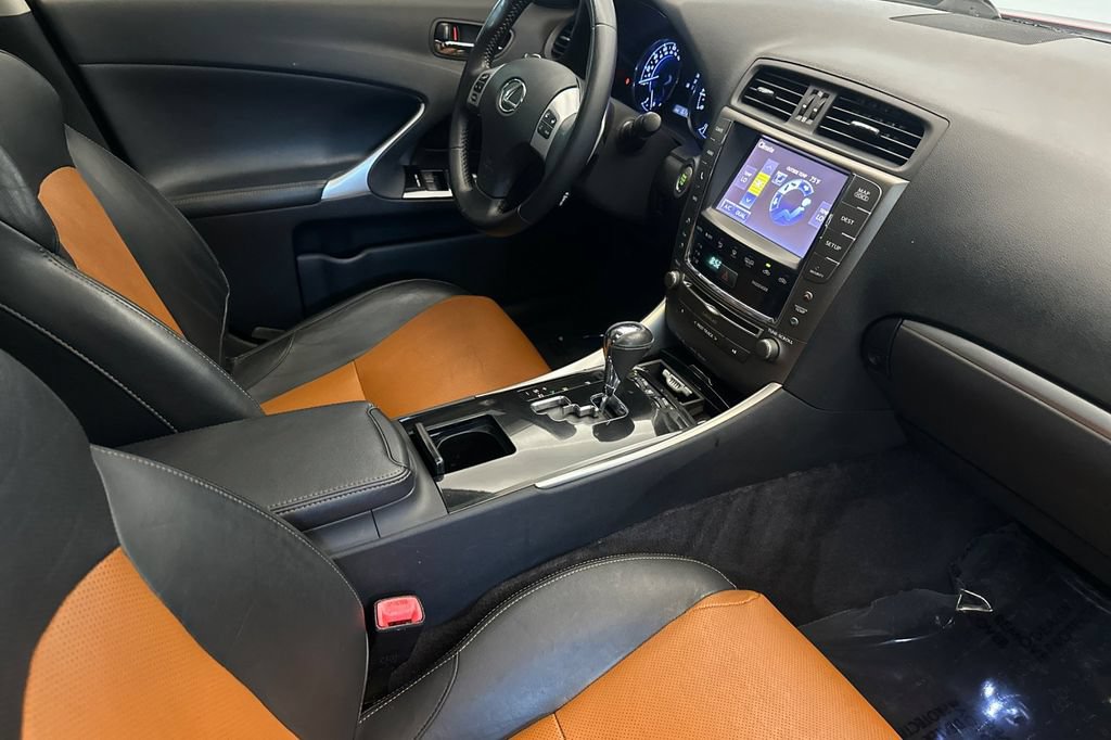 Used 2013 Lexus IS 250 w/ Limited Edition Pkg RWD image 15