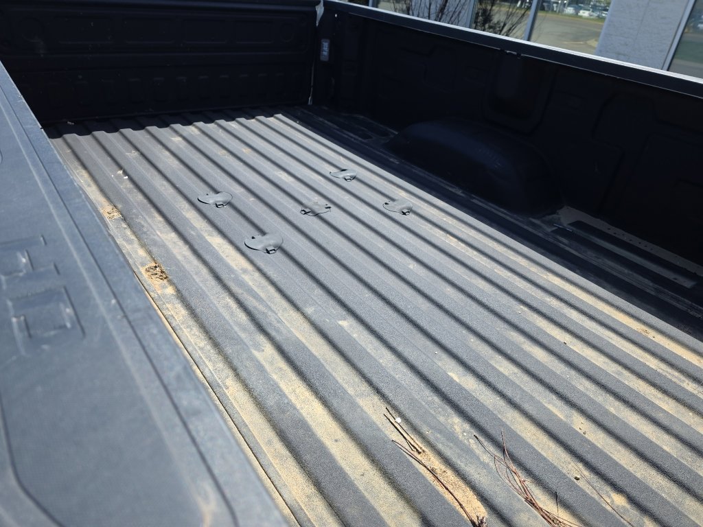 Used 2023 Chevrolet Silverado 3500 LTZ w/ LTZ Convenience Package image 12