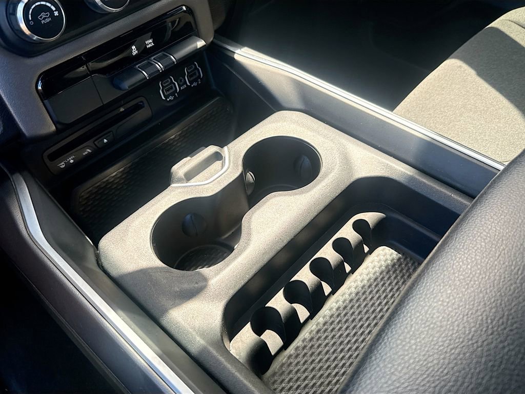 Used 2019 RAM 1500 Big Horn image 22