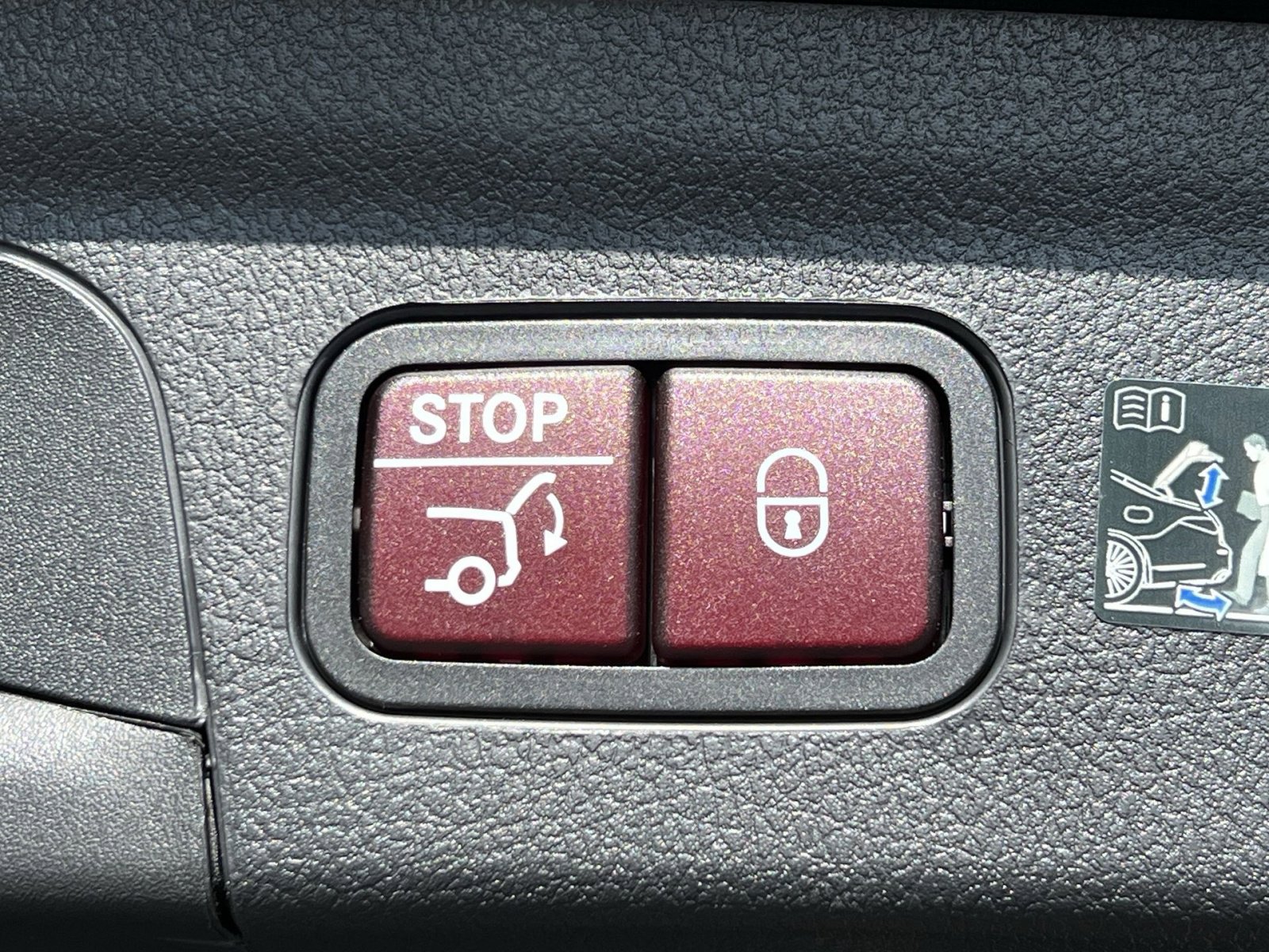 Certified 2026 Mercedes-Benz GLE 350 4MATIC image 25