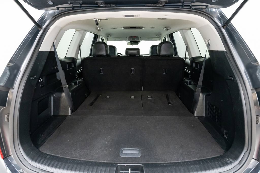 Used 2023 Kia Telluride LX image 35