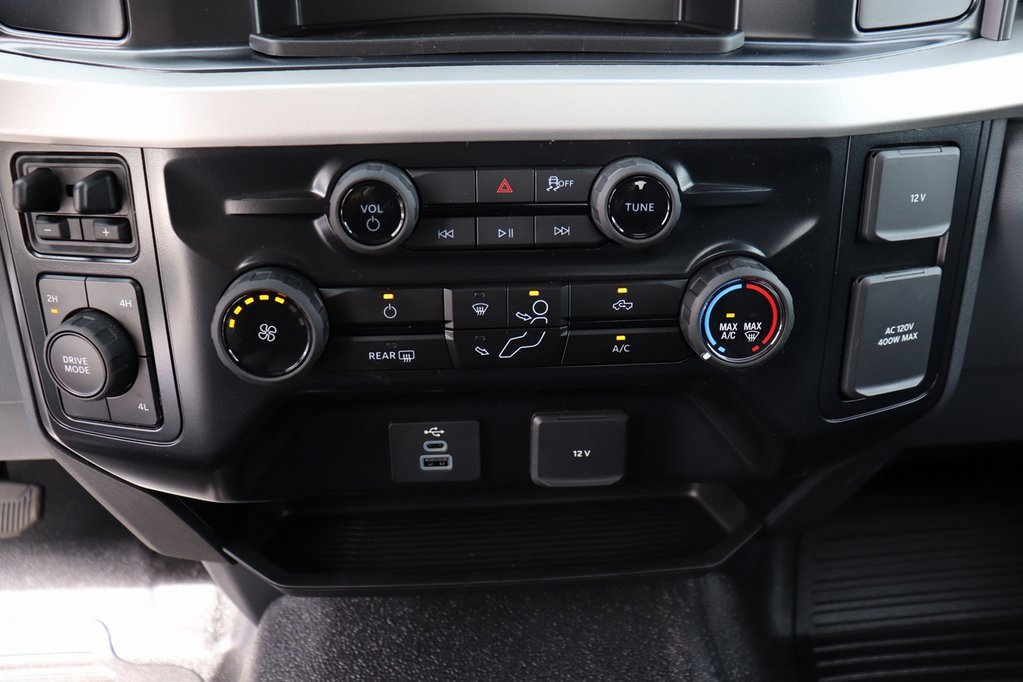 New 2026 Ford F350 4x4 Regular Cab DRW Super Duty image 23