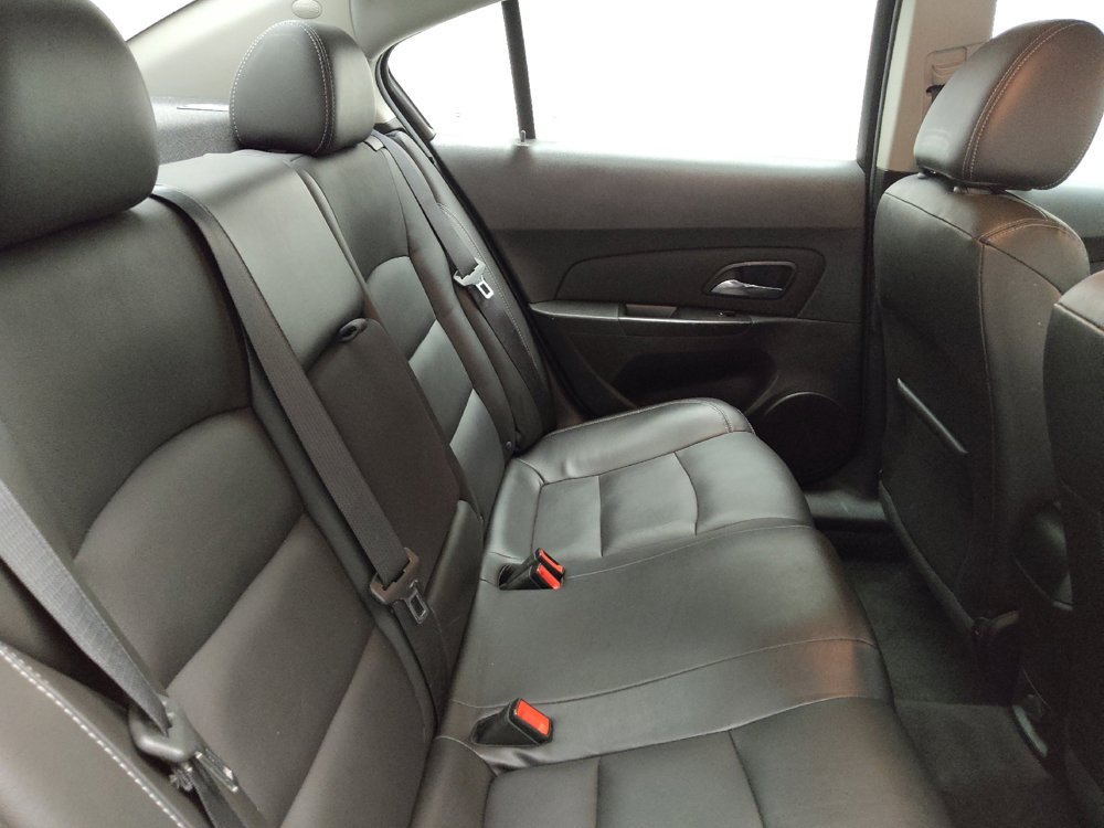 Used 2015 Chevrolet Cruze LT FWD image 19