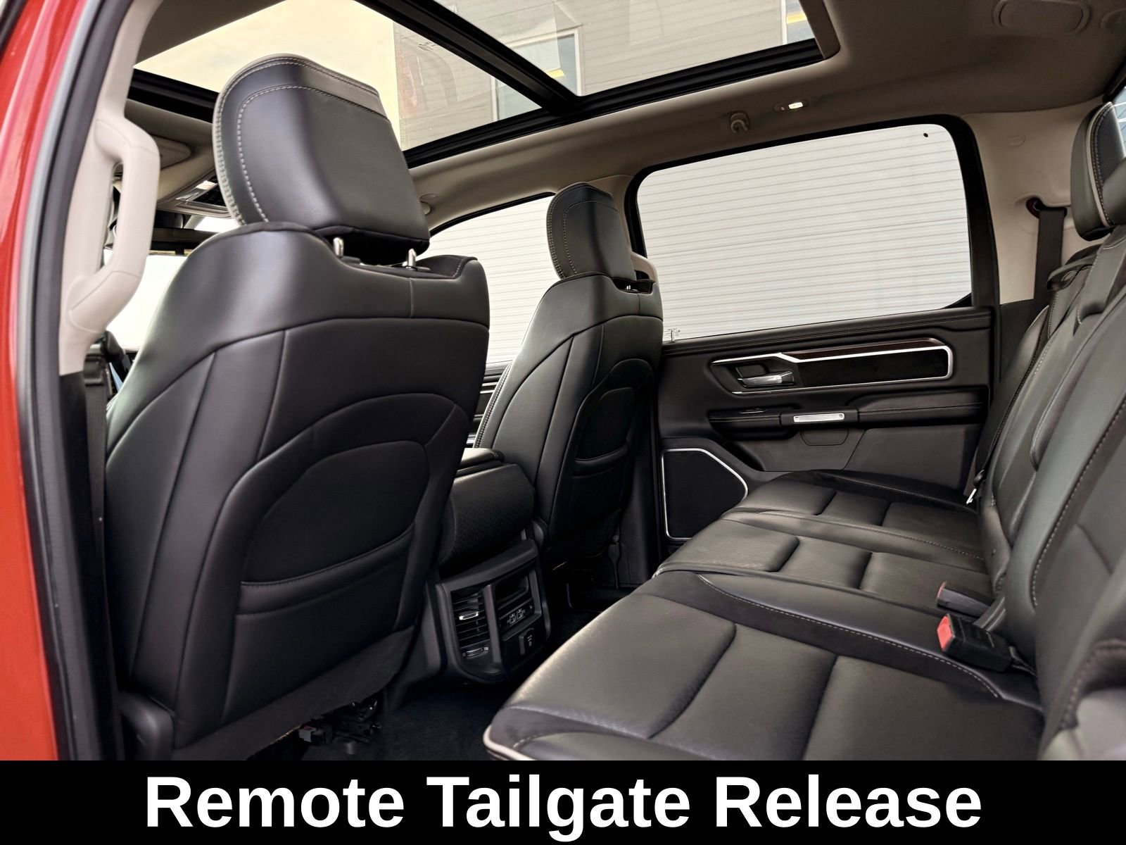 Used 2022 RAM 1500 Laramie AWD/4WD image 21