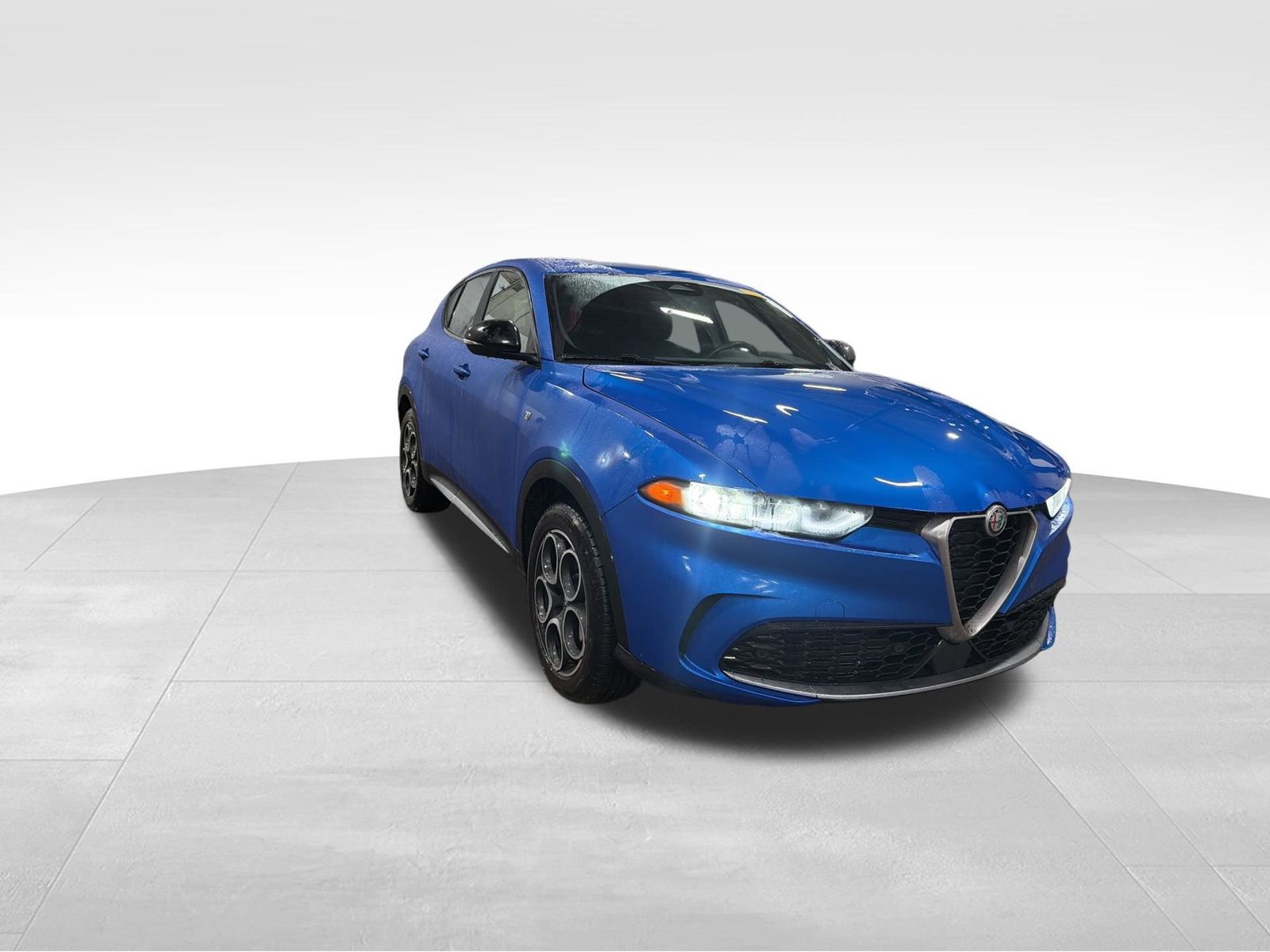 Used 2024 Alfa Romeo Tonale Ti image 3