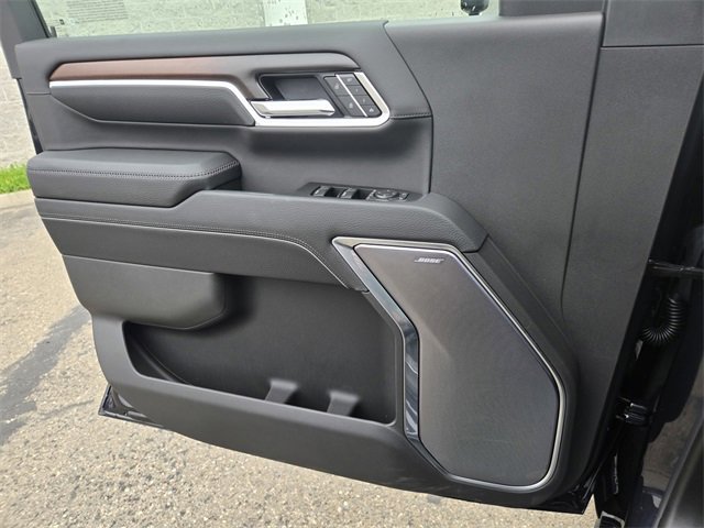 New 2026 GMC Sierra 3500 Denali w/ Denali Reserve Package image 24