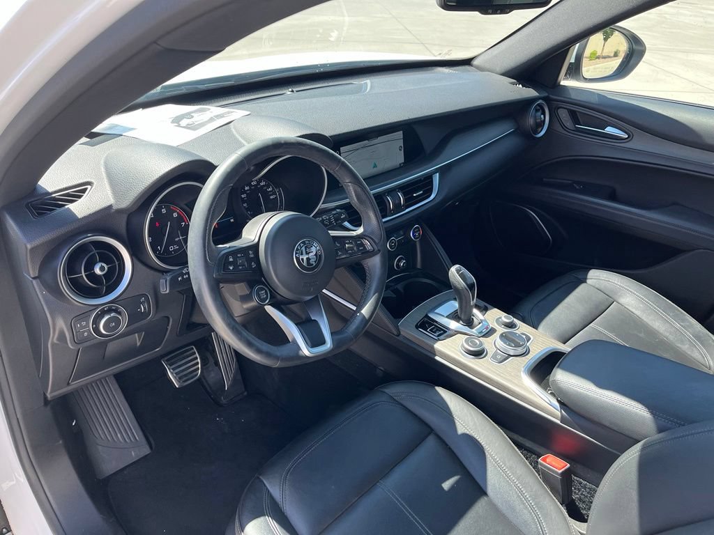Used 2023 Alfa Romeo Stelvio Ti w/ Active Assist Plus Package AWD/4WD image 12