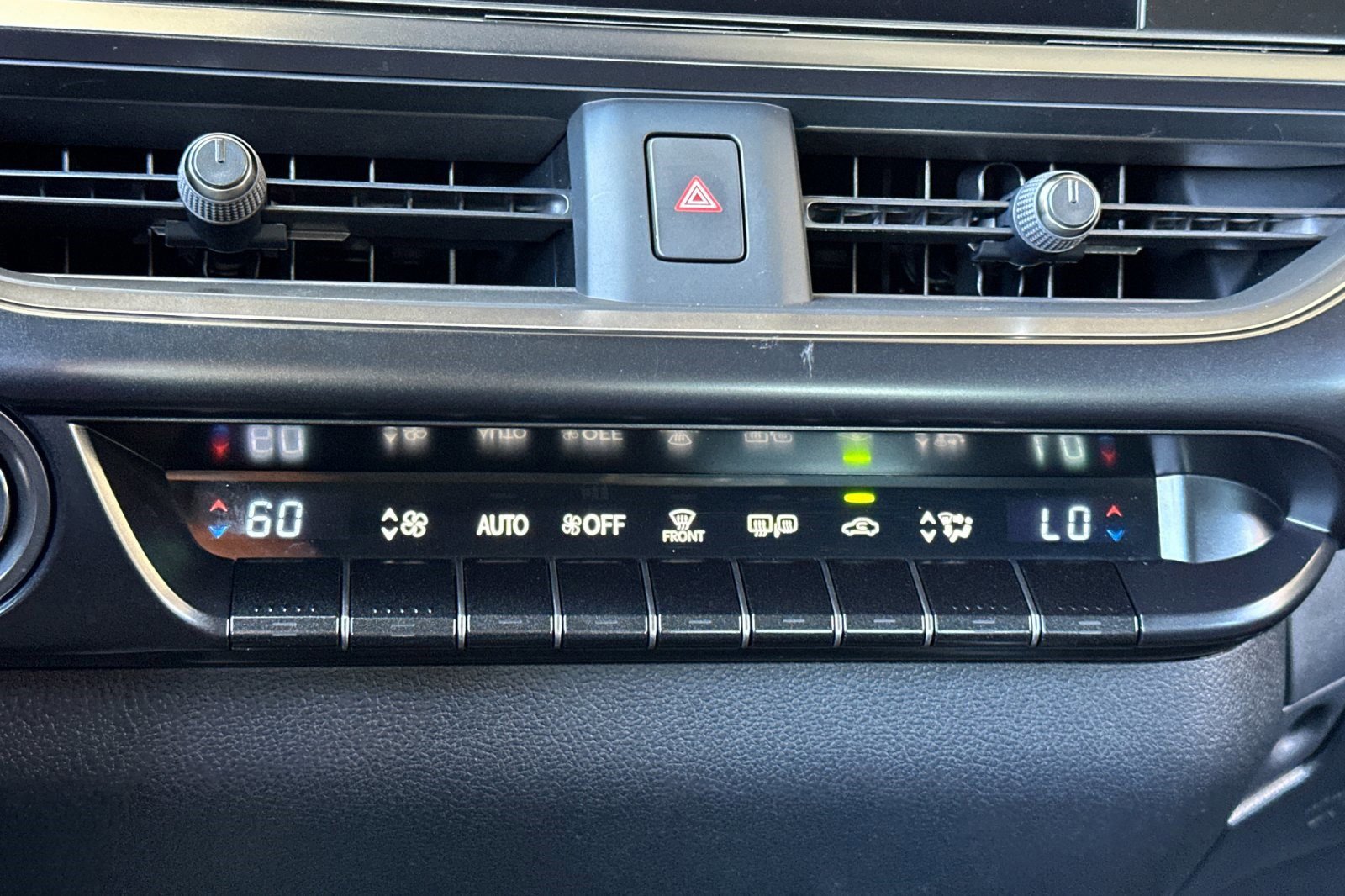 Certified 2025 Lexus UX 300h FWD w/ Accessory Package (Z2) image 26