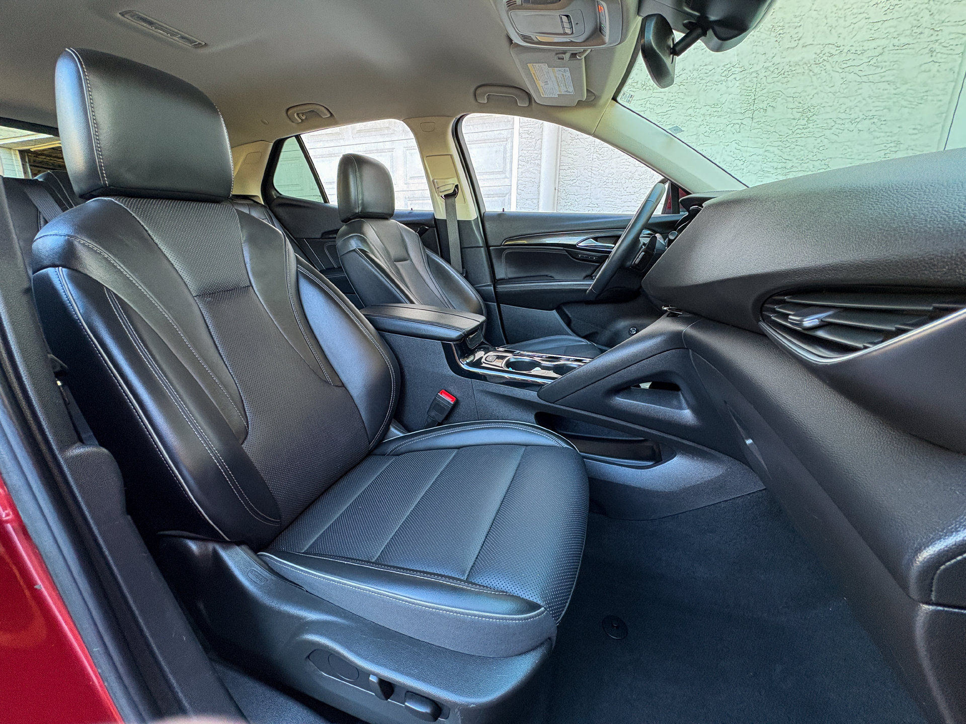 Used 2023 Buick Envision Essence FWD image 23