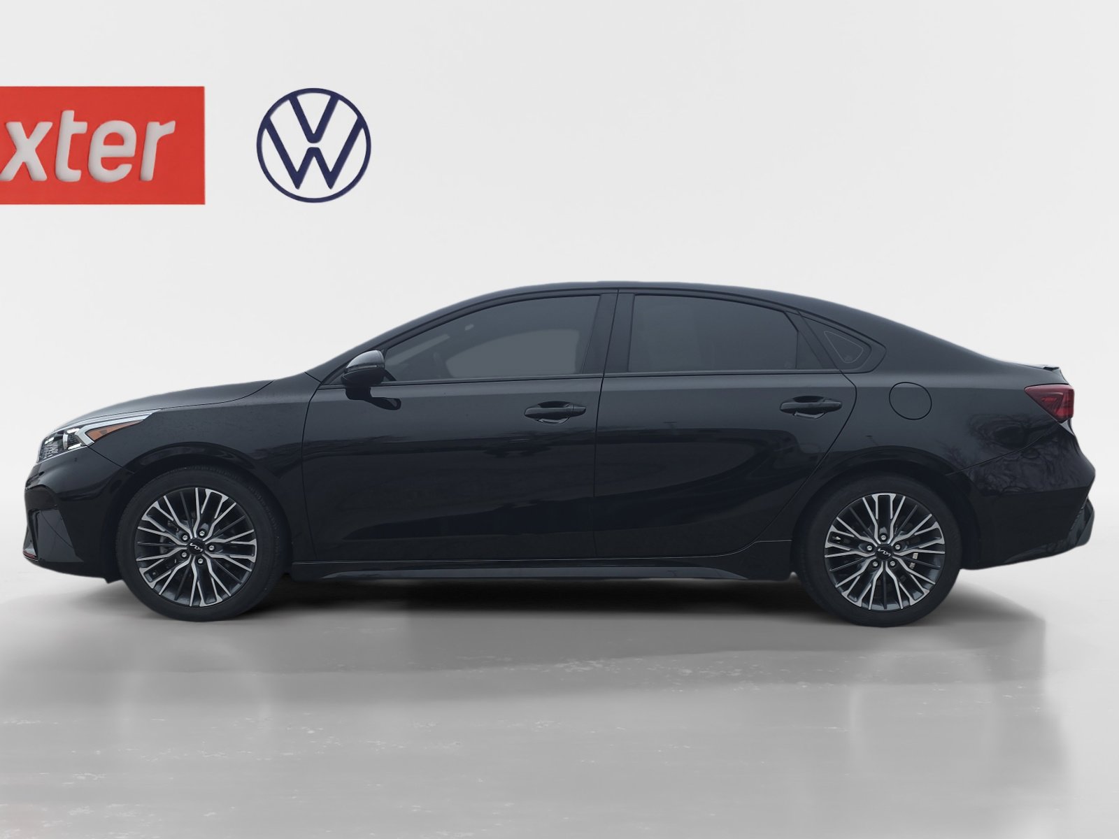 Used 2023 Kia Forte GT-Line w/ GT-Line Premium Package image 12