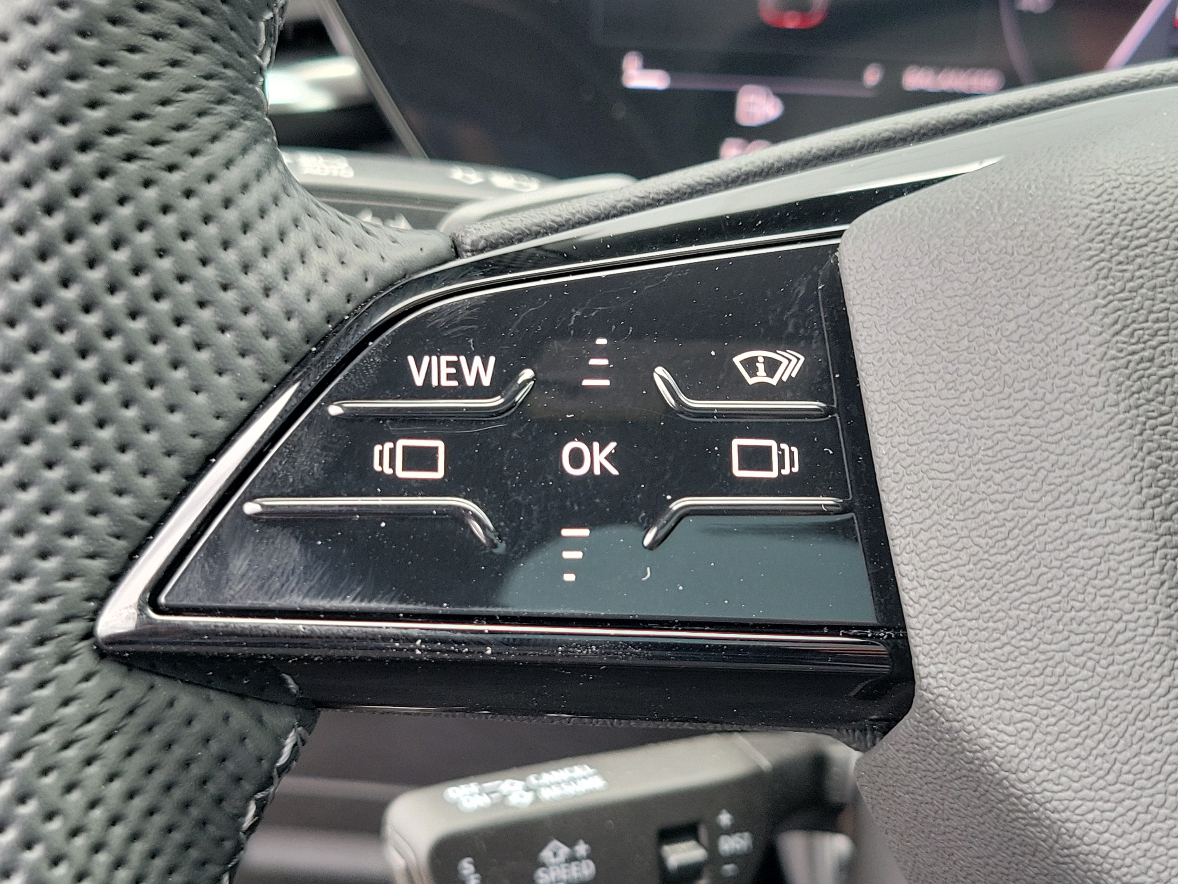 Used 2025 Audi SQ5 Premium Plus AWD/4WD image 18