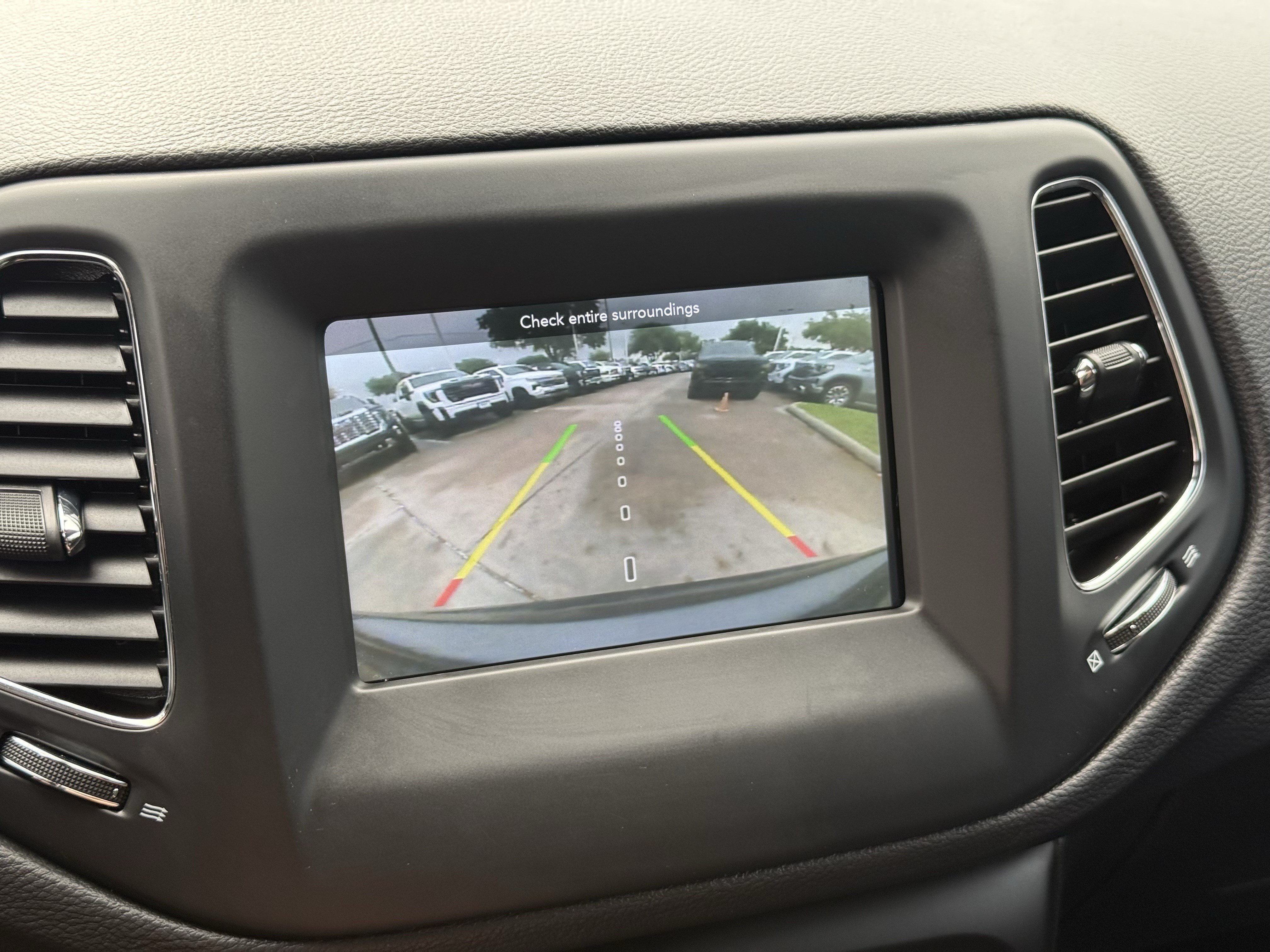 Used 2021 Jeep Compass Latitude w/ Convenience Group FWD image 21