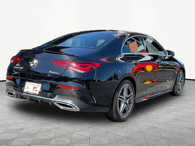 Used 2023 Mercedes-Benz CLA 250 4MATIC image 7