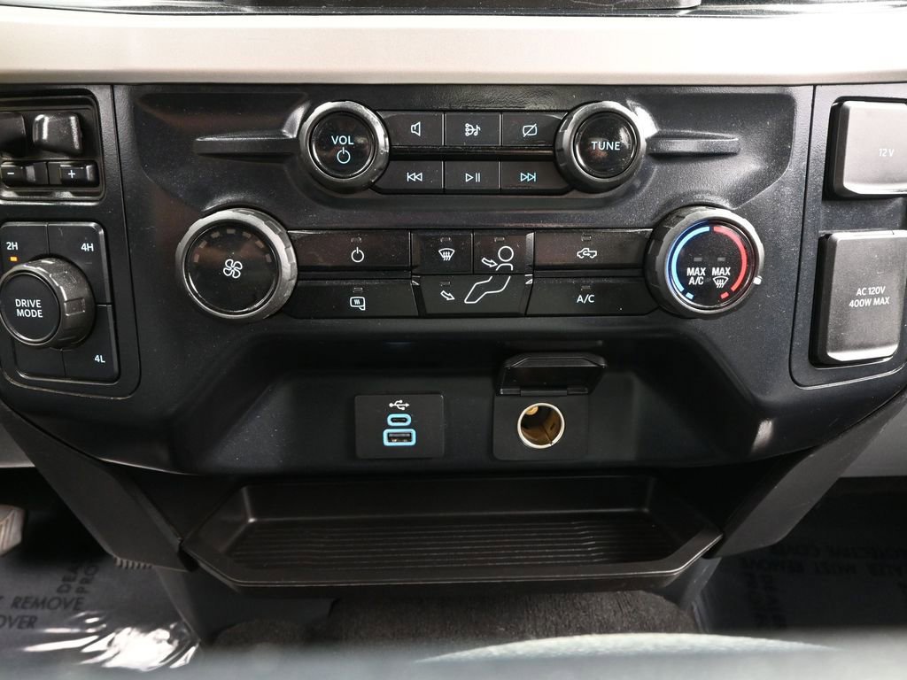 Used 2024 Ford F250 XLT image 29