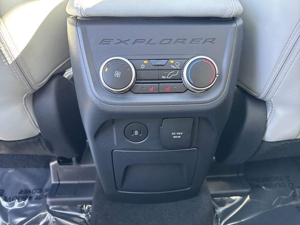 New 2026 Ford Explorer Platinum image 45