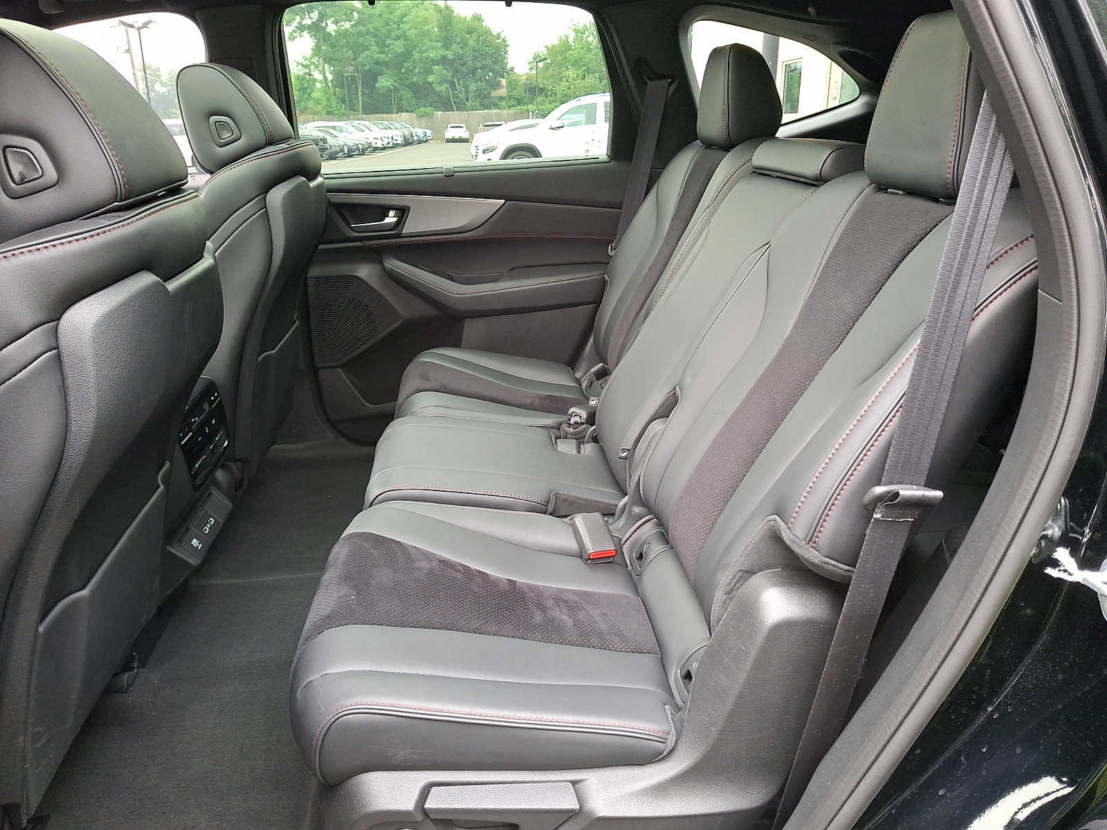 Used 2023 Acura MDX A-Spec AWD/4WD image 8