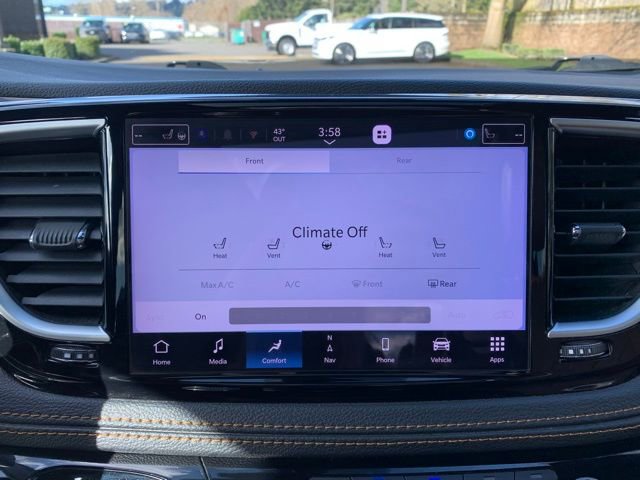 Used 2021 Chrysler Pacifica Pinnacle image 25