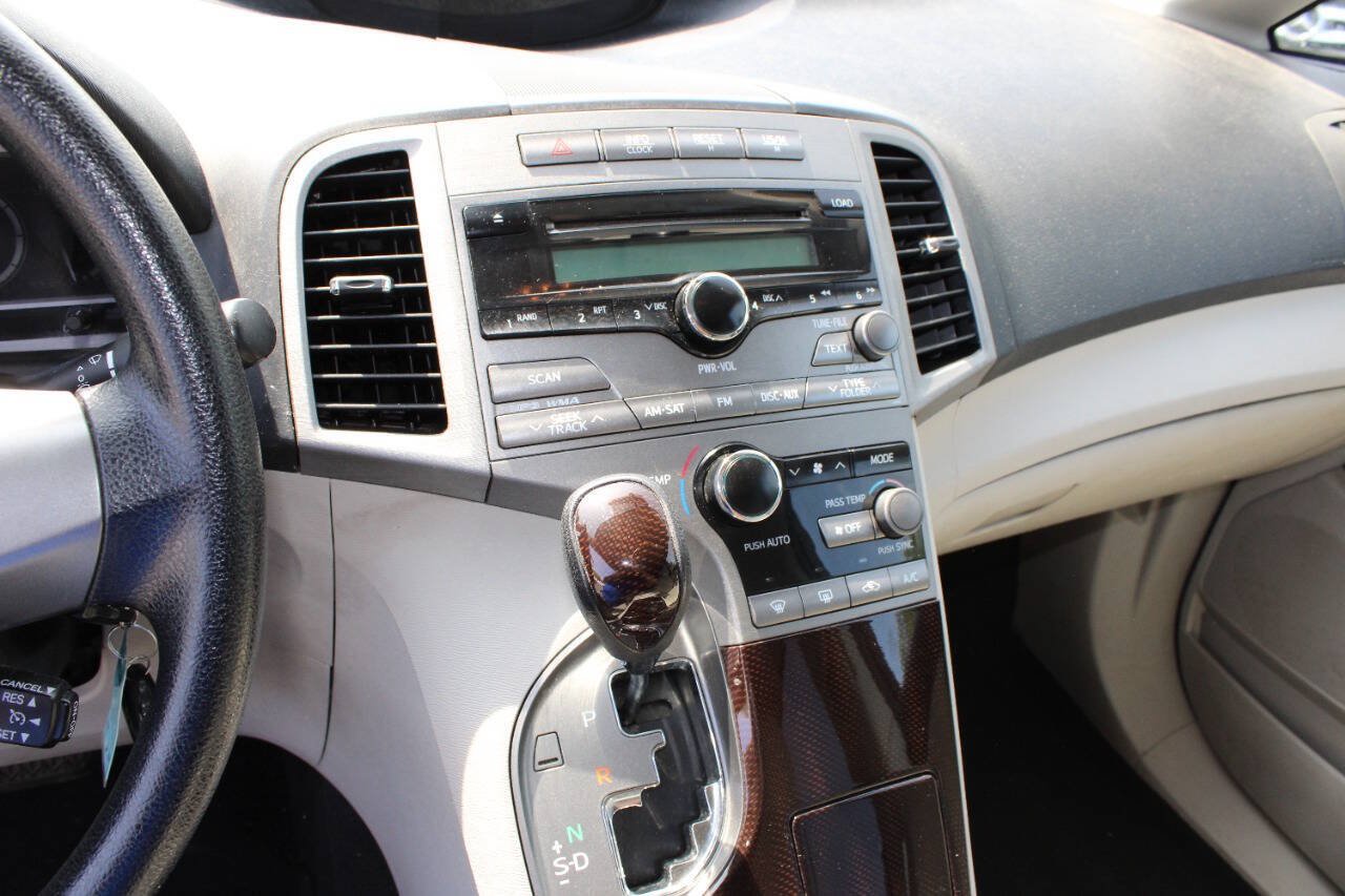Used 2009 Toyota Venza FWD image 15