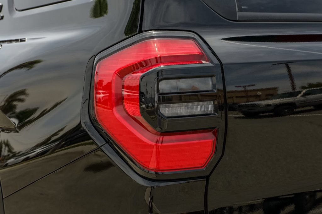 Used 2025 Toyota 4Runner TRD Off-Road Premium w/ Tow Technology Package AWD/4WD image 7