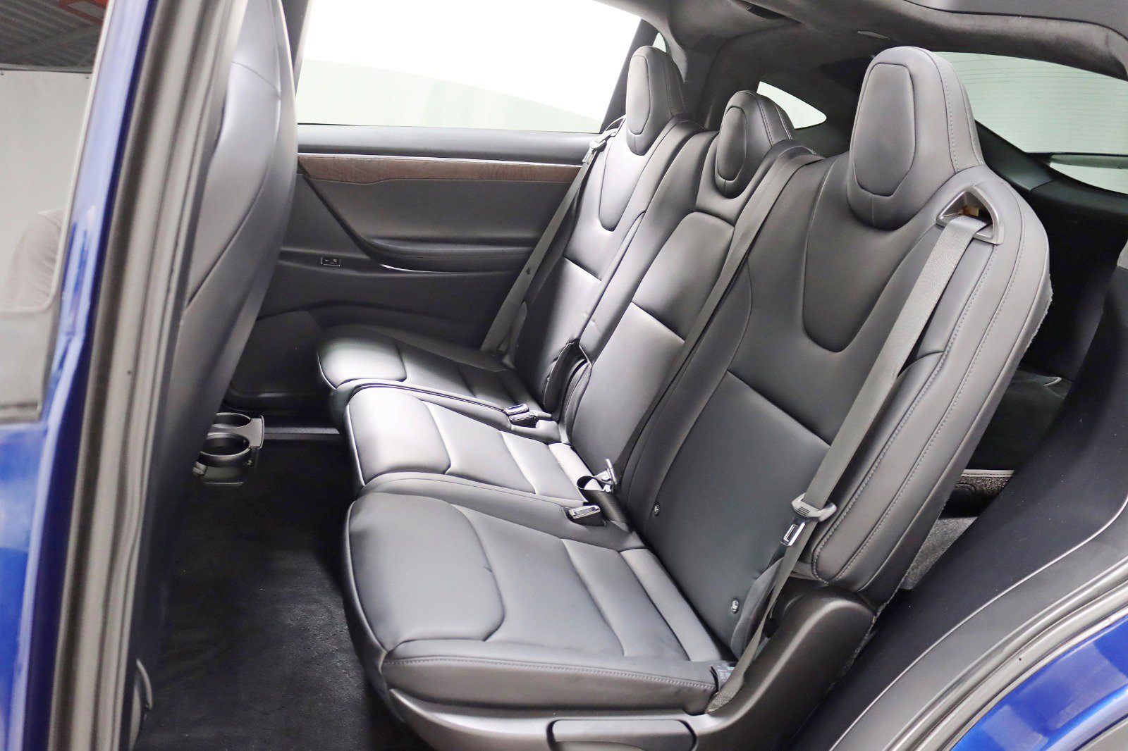 Used 2018 Tesla Model X 75D image 27